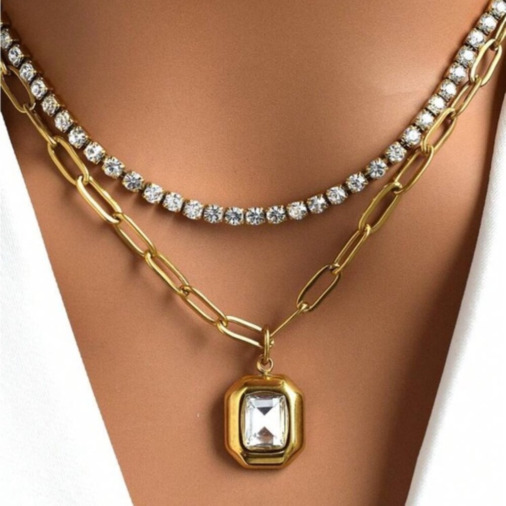 New! 18K Gold Plated Necklace Stack Set (2007) NWOT